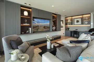 3 bedroom Apartment for Sale in The Golden Mile-57507