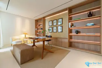 5 bedroom House for Sale in Marbella-57519