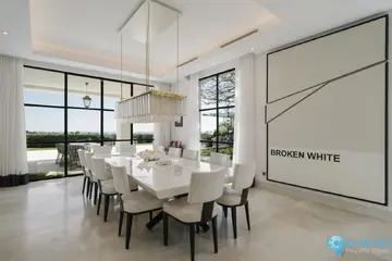 6 bedroom House for Sale in Los Flamingos-57562