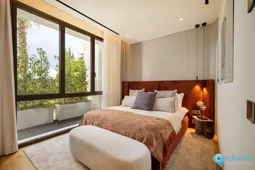 5 bedroom Apartment for Sale in The Golden Mile-57599