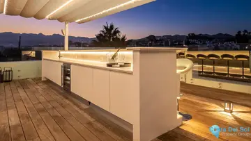 6 bedroom House for Sale in Marbella-57678