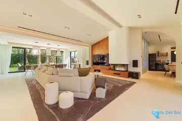5 bedroom House for Sale in Puerto Banús-57729