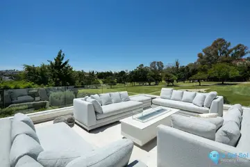 5 bedroom House for Sale in Nueva Andalucía-57840