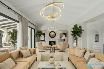 5 bedroom House for Sale in The Golden Mile-57889
