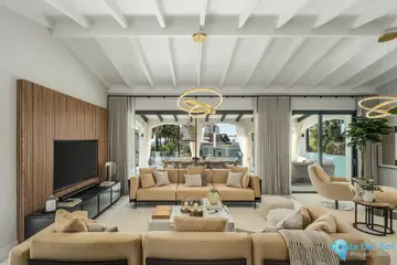 5 bedroom House for Sale in The Golden Mile-57893