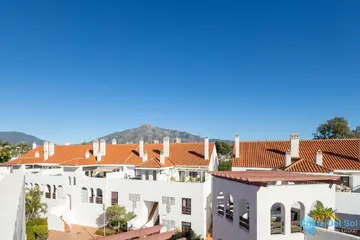 3 bedroom Apartment for Sale in Nueva Andalucía-11568
