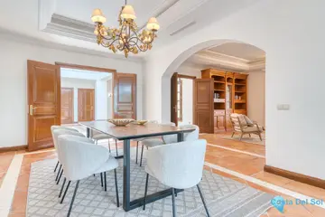 6 bedroom House for Sale in La Zagaleta-57977