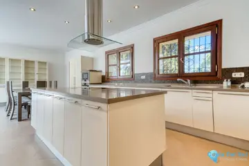 6 bedroom House for Sale in La Zagaleta-57975