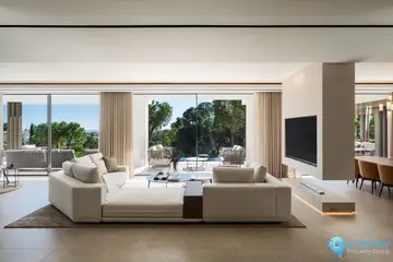 6 bedroom House for Sale in La Quinta-58004