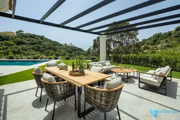 5 bedroom House for Sale in La Zagaleta-58038