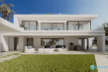 6 bedroom House for Sale in The Golden Mile-58061