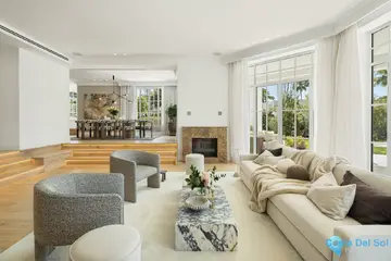 5 bedroom House for Sale in Marbella-58200