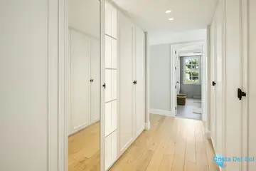 5 bedroom House for Sale in Marbella-58209