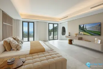 5 bedroom House for Sale in El Madroñal-58207