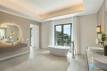 5 bedroom House for Sale in El Madroñal-58215