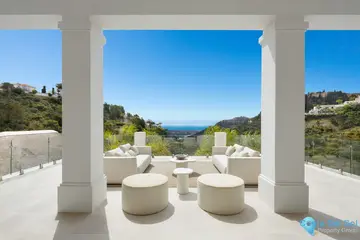 5 bedroom House for Sale in El Madroñal-58216
