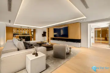 6 bedroom House for Sale in Aloha-58222