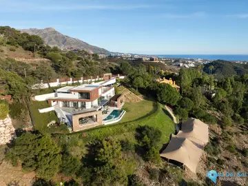 5 bedroom House for Sale in El Madroñal
