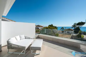 4 bedroom House for Sale in The Golden Mile-58496
