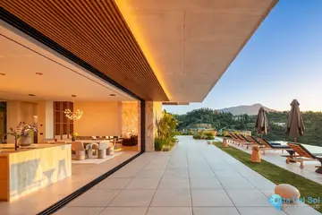 6 bedroom House for Sale in El Madroñal-58565