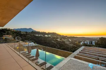 6 bedroom House for Sale in El Madroñal-58571