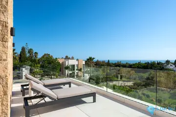 5 bedroom House for Sale in Marbella-58645