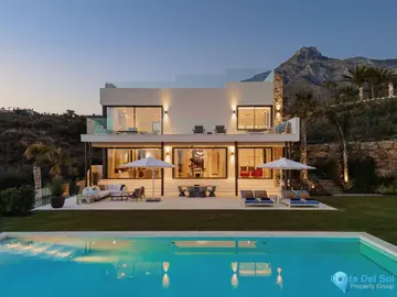 5 bedroom House for Sale in The Golden Mile-58648