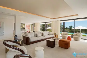 5 bedroom House for Sale in The Golden Mile-58651