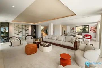 5 bedroom House for Sale in The Golden Mile-58652