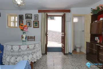 6 bedroom House for Sale in Tolox-58880
