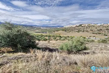 612m2 Plot for Sale in Coín