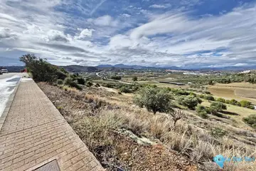 610m2 Plot for Sale in Coín-58911