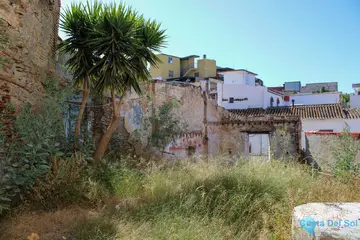 217m2 Plot for Sale in Vélez-Málaga-58935