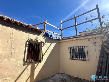 2 bedroom House for Sale in Coín-59244