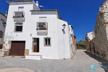 2 bedroom House for Sale in Cartajima