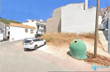 230m2 Plot for Sale in Ojén