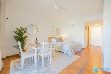 1 bedroom Apartment for Sale in Torremolinos-59931