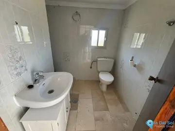 3 bedroom House for Sale in Casares-60061