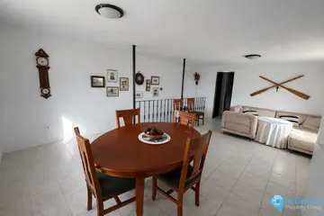 3 bedroom House for Sale in Casares-60585
