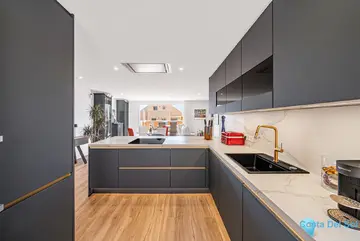 2 bedroom Apartment for Sale in Elviria