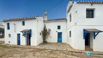 3 bedroom House for Sale in Villanueva del Rosario-60842