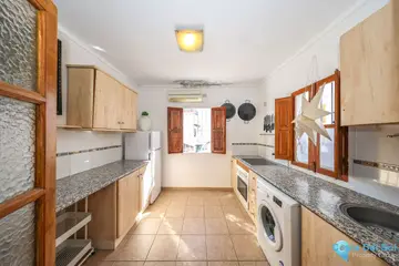 3 bedroom House for Sale in Guaro-61427
