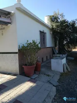 3800m2 Plot for Sale in Estepona-61819