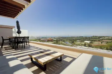 3 bedroom Apartment for Sale in Cancelada-102066