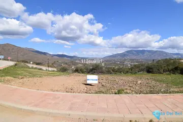 1350m2 Plot for Sale in La Cala Golf