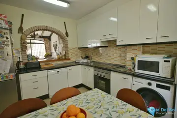 4 bedroom House for Sale in Calahonda-11853