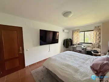 4 bedroom House for Sale in Calahonda-11855