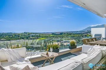 3 bedroom Apartment for Sale in Cancelada-102121