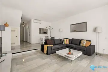 2 bedroom House for Sale in Aloha-102152