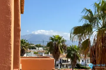 1 bedroom Apartment for Sale in El Paraiso-63163